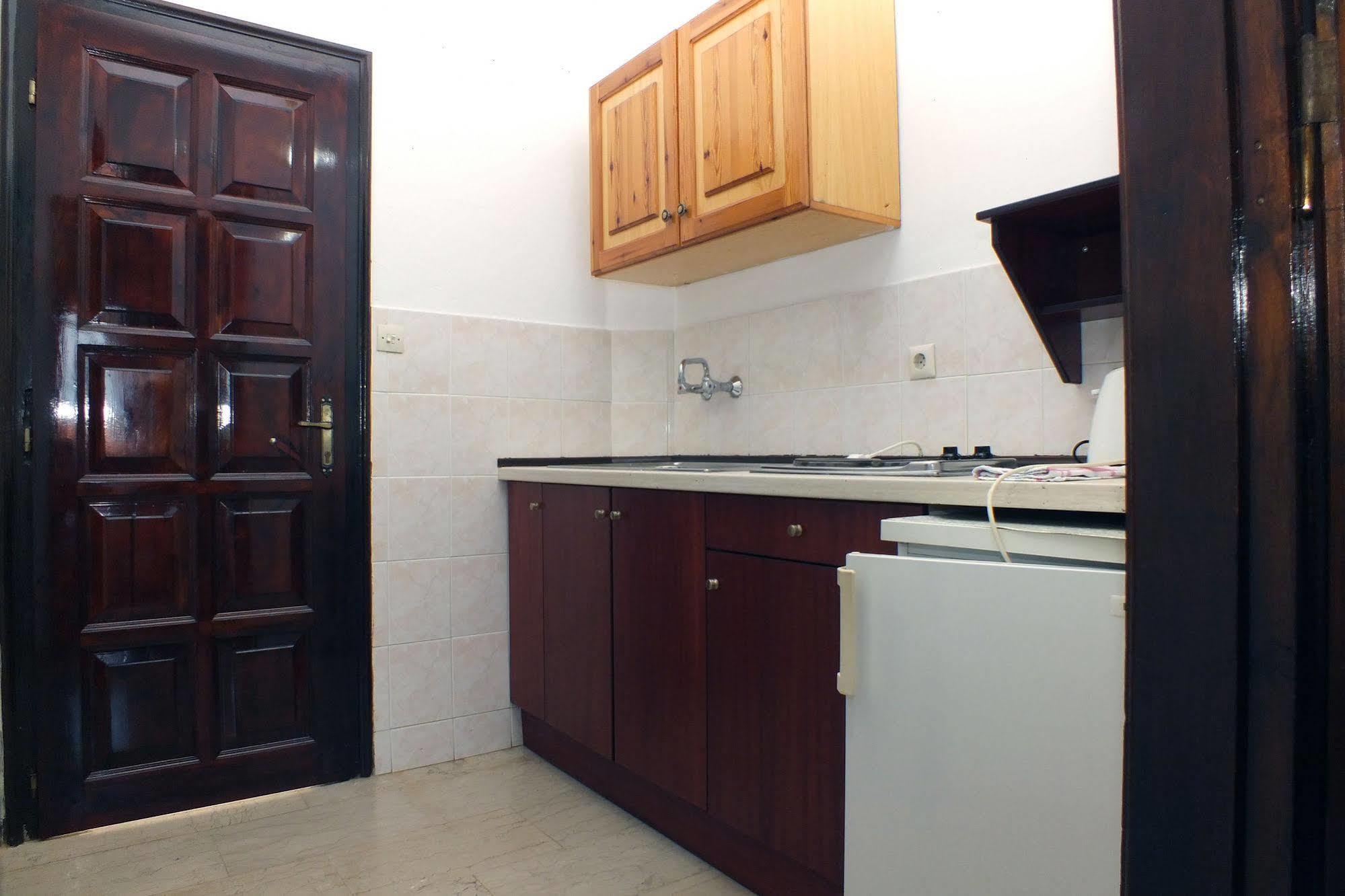 אצ'ארבי Tzilios Studios מראה חיצוני תמונה